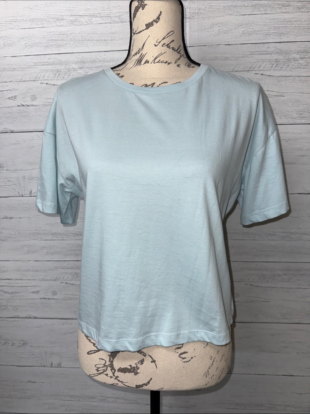 NWT Powder Blue Crewneck Women's Cropped Tee by ISA & ELLA